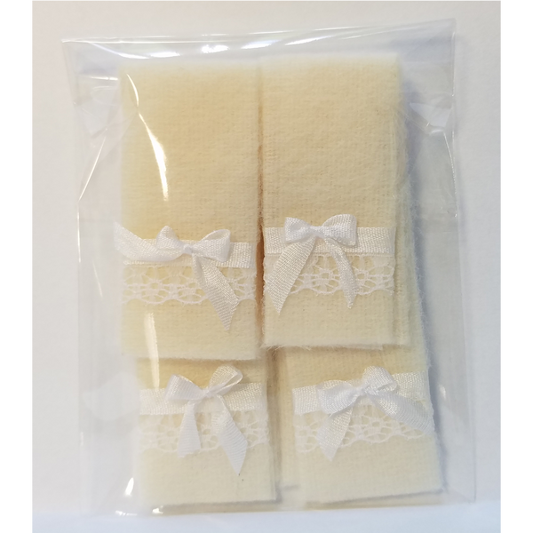 1 Inch Scale Cream Bath Towels with Bow and Lace Details Dollhouse Miniature
