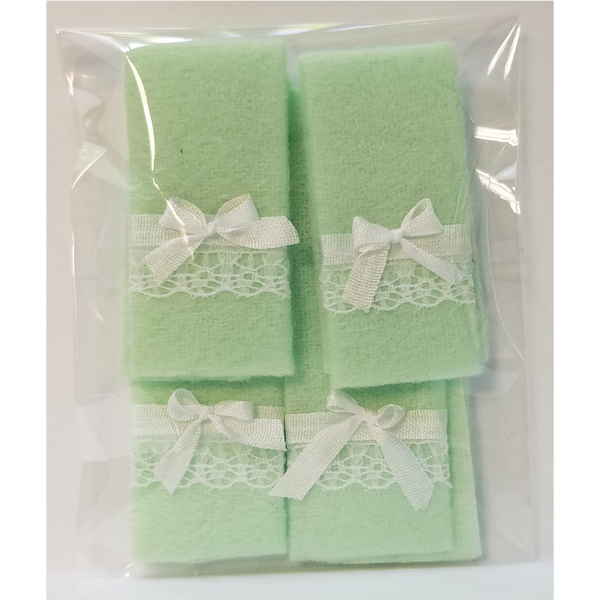 1 Inch Scale Green Bath Towels with Bow and Lace Details Dollhouse Miniature